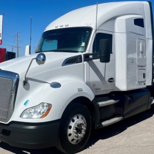 2017 KENWORTH T-680